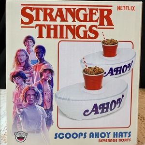 Stranger Things Scoops Ahoy Pool Drink Floats